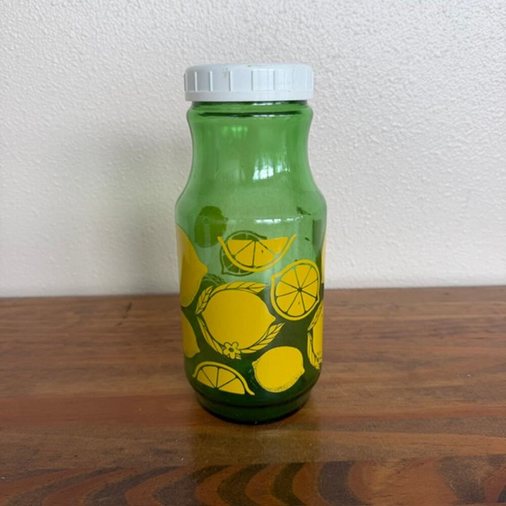 Anchor Hocking Green Glass Lemonade Crafe w/ Lemons and Lid